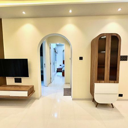 Peacock Palace 2Bhk Modern Ac Flat In Baner Pune Exterior foto